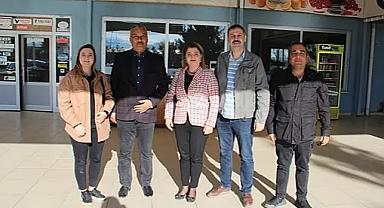 Adalet-Sen Zafer Şubesi Üyeleri İle Kahvaltıda Buluştu