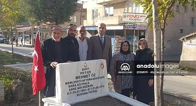 Afyonkarahisar'da 50 yıl sonra şehit sayılan Mehmet Öz'ün kabri şehit mezarı olarak düzenlendi