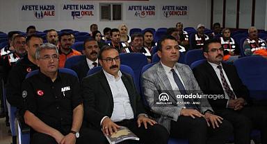 Afyonkarahisar'da 70 AFAD gönüllüsüne sertifika verildi