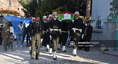 Afyonkarahisar'daki trafik kazasında hayatını kaybeden 4 kişinin cenazeleri defnedildi