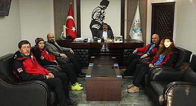 Anda Kardeşe Vefa Derneğinden Belediye Başkanı Nihat Sarı'ya ziyaret