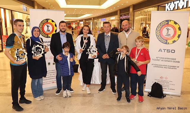AVM’DE CURCUNA OYUNU TAMAMLANDI