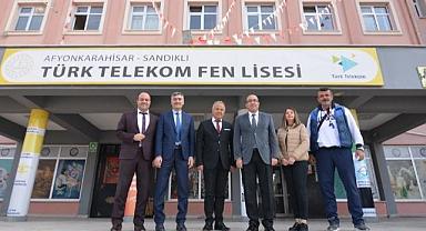 BAŞKAN DR. MUSTAFA ÇÖL’DEN TÜRK TELEKOM FEN LİSESİ’NE ZİYARET