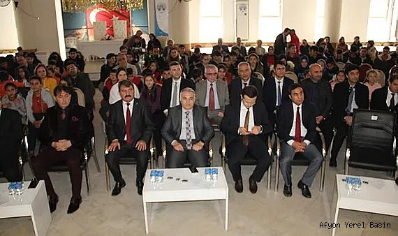 Dinar'da 24 Kasım Öğretmenler günü kutlandı