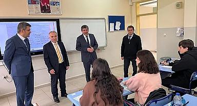KAYMAKAM DURU FEN LİSESİNİ ZİYARET ETTİ