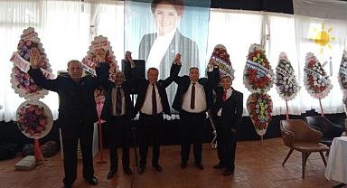 Mısırlıoğlu, Çay Kongresinde Açtı Ağzını Yumdu Gözünü