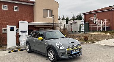 OEDAŞ, ELEKTRİKLİ ARAÇTAN ŞEBEKEYE ENERJİ TRANSFERİ İÇİN ÇALIŞIYOR