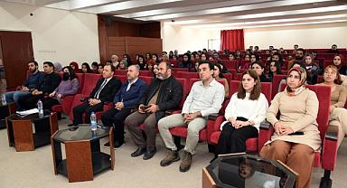 Rektör Karakaş Sosyoloji Kulübü Tanışma Toplantısına Katıldı