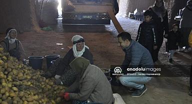 Sandıklı Kaymakamı Sülün, doğal soğuk hava depolarını inceledi