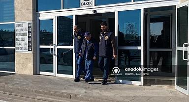 Uşak'ta eşi tarafından bıçaklanan yaşlı kadın öldü