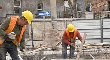 YONCAALTI ÇARŞI VE KAPALI OTOPARK´TA ÇALIŞMALAR YARILANDI