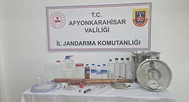 Afyonkarahisar'da kaçak içki operasyonunda bir şüpheli yakalandı