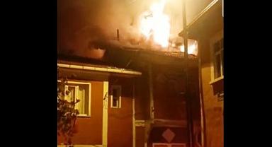 BURMALI MAHHALESİNDE YANGIN ÇIKTI.!