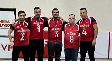 KUPA CANAVARI YİNE İŞ BAŞINDA