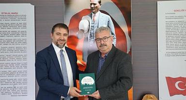Dr. Ersan Özgür, AFYAŞAD Derneği Başkanı Günay’ı ziyaret etti