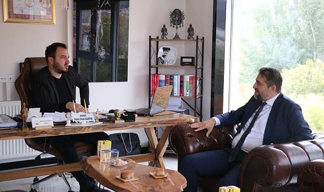 Dr. Ersan Özgür’den, hayırlı olsun ziyareti
