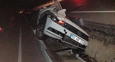 Emirdağ'da devrilen otomobildeki 3 kişi yaralandı