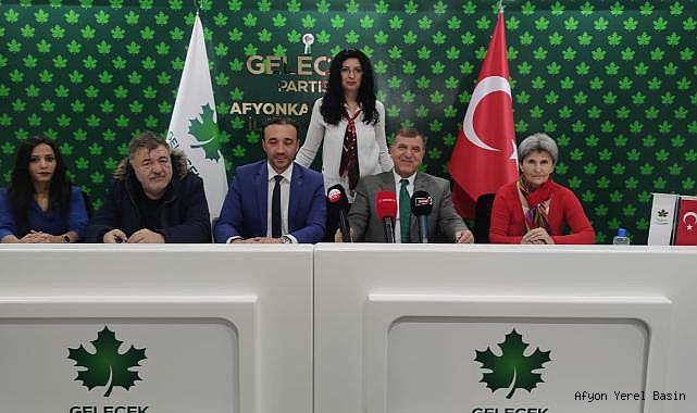“GELECEK PARTİSİ TÜRKİYE SEVDASINA GÖNÜL VERENLERİN, MİLLETİN PARTİSİDİR”