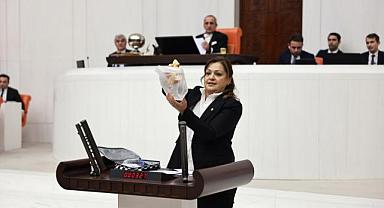 Milletvekili Köksal, AKP’nin veda bütçesini “kuru ekmekle” anlattı