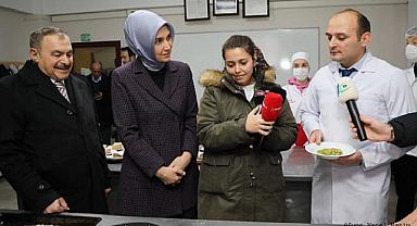  Vali Yiğitbaşı, Şuhut'ta MYO Açılış Töreni'ne Katıldı.