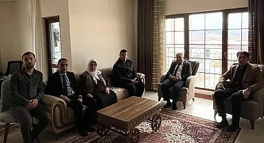 Dinar Kaymakamı Duru'dan Şehit Bayram Yıldız'ın Annesini Ziyaret