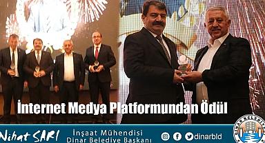 İnternet Medya Platformundan Başkan Nihat Sarı Ödül Aldı