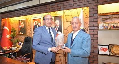 İSTANBUL MİLLETVEKİLİ MUSTAFA ATAŞ’TAN BAŞKAN DR. MUSTAFA ÇÖL’E ZİYARET