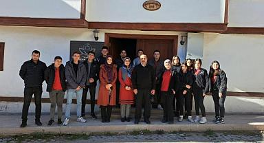 Sandıklı Hisar MTAL'e öğrencilerinden Türkü Programı 