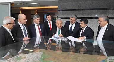 ZEYBEK BAŞKAN´DAN ANKARA ÇIKARMASI