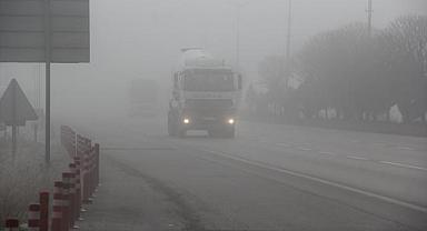 Afyonkarahisar'da sis etkili oldu