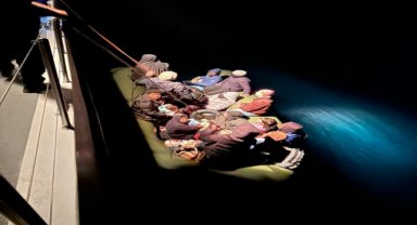 Bodrum açıklarında 18 düzensiz göçmen kurtarıldı