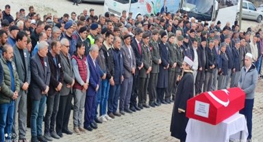 Manisa'da 91 yaşında vefat eden Kore gazisi toprağa verildi