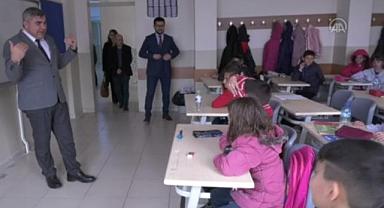 Öğrenciler dersbaşı yaptı.