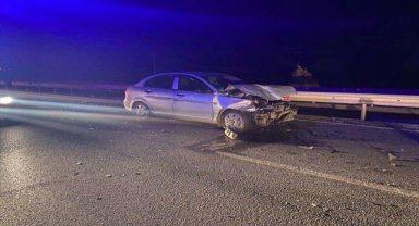 Uşak'ta trafik kazasında 3 kişi yaralandı