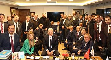 15 ilçe başkanından Hakan Şeref Olgun'a destek