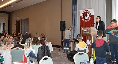 Afikad'tan kızkardeşlerine moral kahvaltısı