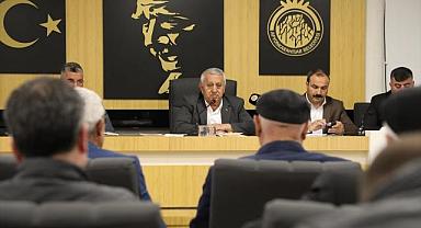 Afyonkarahisar Belediye Başkanı Mehmet Zeybek'ten 