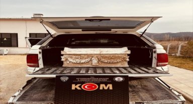 Afyonkarahisar'da Roma dönemine ait olduğu değerlendirilen lahit ele geçirildi