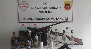 Afyonkarahisar'da sahte içki ticareti yapan 4 şüpheliye para cezası uygulandı