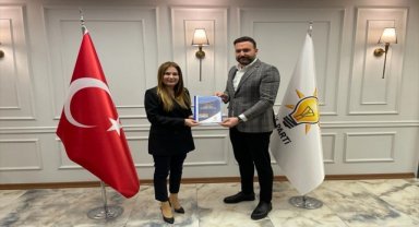 AK Parti Aliağa Kadın Kolları Başkanı Yıldırım, milletvekili aday adaylığını açıkladı