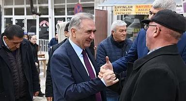 Arabacı, ilçelerde büyük coşkuyla karşılandı