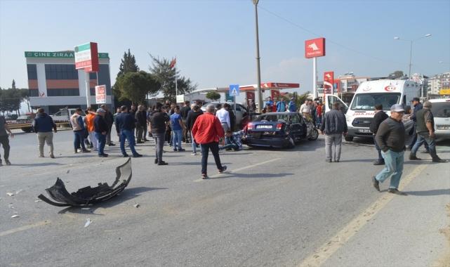 Aydın'daki zincirleme kazada 4 kişi yaralandı