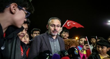 Bakan Kasapoğlu, Türkiye-Hırvatistan maçını depremzede çocuklarla izleyecek