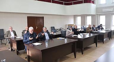 Belediye Meclisi Deprem Şehitlerini unutmadı