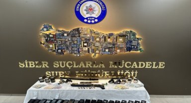 İzmir'de içkili eğlence mekanlarında gasp ve dolandırıcılık yapan şebekeye operasyon