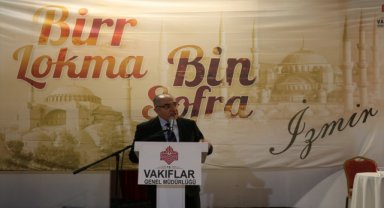 İzmir'de Vakıflar Genel Müdürlüğü iftar programı düzenledi