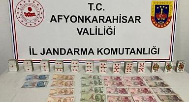 JANDARMA'DAN BOLVADİN DİŞLİ'DE KUMAR OPERASYONU.!