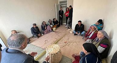 KAYMAKAM DURU SOSYAL DAYANIŞMA MERKEZİNE ZİYARETTE BULUNDU