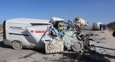 Kütahya'da trafik kazasında 1 kişi öldü, 1 kişi yaralandı