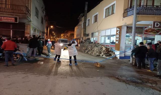 Manisa'da annesini bıçaklayarak öldüren kişi intihar girişiminde bulundu